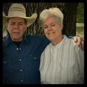 Meet your Posher, Charlotte